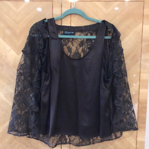 Jones New York lace top - Picture 5 of 11